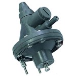 Pompa dozatoare cu membrana pentru agent clatire